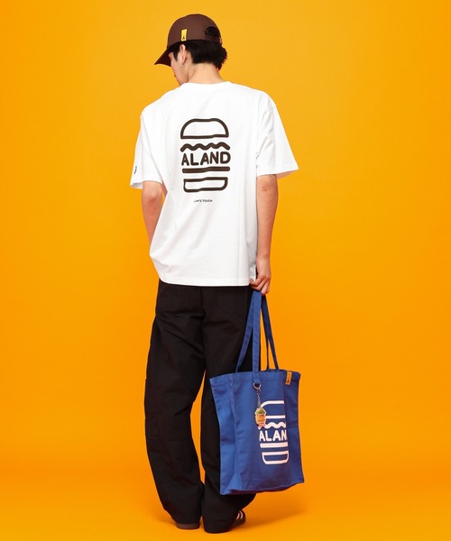 ALAND（エーランド）の「ALAND×MOM'S TOUCH／BIGロゴTシャツ（Tシャツ/カットソー・レディース・ホワイト/ブルー・MEDIUM/LARGE）」の17枚目の写真