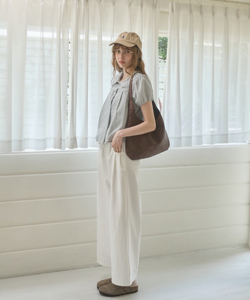 Birthday room(バースデイルーム)の「丸襟フラワーボタンパフブラウス/Round-Collar Puff-Sleeve Blouse with Flower Buttons(シャツ/ブラウス・レディース・クリーム/ネイビー・FREE)」の9枚目の写真