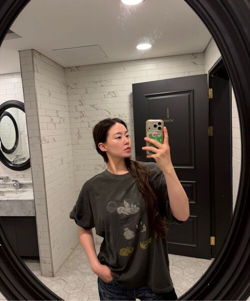 VTWO(ブイツー)の「ヴィンテージピグメントダメージウォッシュ アングリーミッキーTシャツ (ブラック)(Tシャツ/カットソー・レディース・その他・LARGE/MEDIUM)」の3枚目の写真