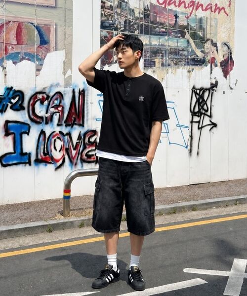 BASIC LABEL（ベーシックラベル）の「Mont Waffle Henley Neck Short-Sleeve T-shirt 3 Color [BLSR_0002]（Tシャツ/カットソー・レディース・グレー/ブラック/ホワイト・MEDIUM/LARGE/X-LARGE）」の7枚目の写真