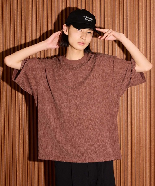 LAKOLE（ラコレ）の「カット楊柳T / 659682（Tシャツ/カットソー・メンズ・ブラック/グレー/アイボリー/バーガンディー・MEDIUM/LARGE）」の4枚目の写真