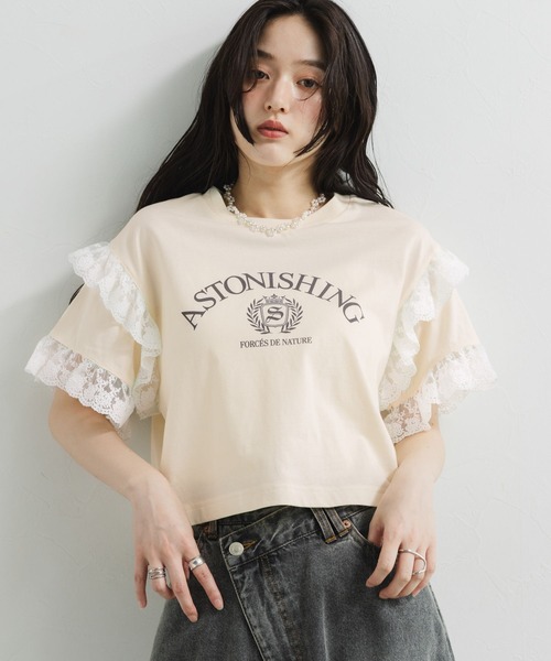 RAGEBLUE(レイジブルー)の「袖レースプリントショートTシャツ(Tシャツ/カットソー・レディース・オフホワイト/グレー・FREE)」の1枚目の写真