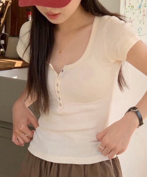 NANEA（ナネア）の「リングドットヘンリーネックT（Tシャツ/カットソー・レディース・グレー/ブラック/ホワイト・LARGE/MEDIUM）」の14枚目の写真