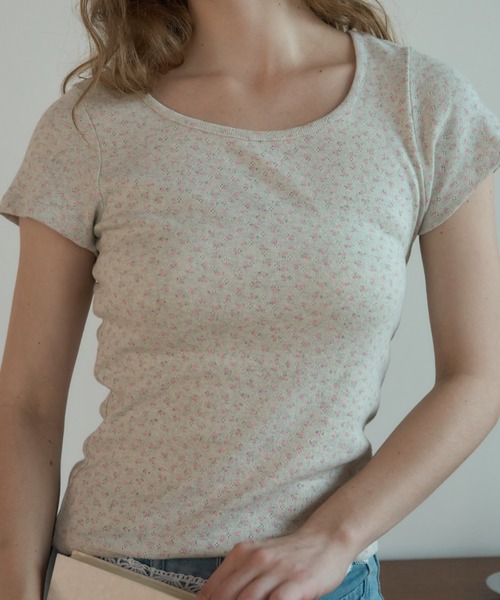 Birthday room(バースデイルーム)の「メルティングフワラーT/Melting Flower T-Shirt(Tシャツ/カットソー・レディース・ダークグレー/ホワイト/ライトグレー・FREE)」の12枚目の写真