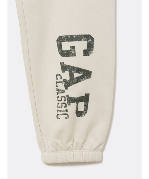 GAP(ギャップ)の「Gap CLASSICロゴ ジョガーパンツ(スウェットパンツ・メンズ・ベージュ系その他/グレー/ベージュ/ネイビー・XS/XL/S/M/L)」の12枚目の写真