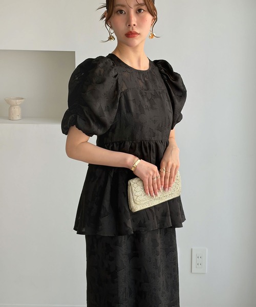 GeeRA(ジーラ)の「バブルスリーブペプラムジャガードドレス(ドレス・レディース・ブラック/ライトグレー・X-LARGE/LARGE/MEDIUM)」の9枚目の写真