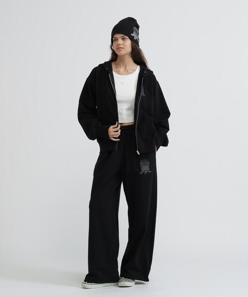 AVIREX(アヴィレックス)の「SIGNATURE VARSITY LOGO SWEAT PANTS(スウェットパンツ・レディース・グレー/オフホワイト/ブラック・S/M)」の5枚目の写真