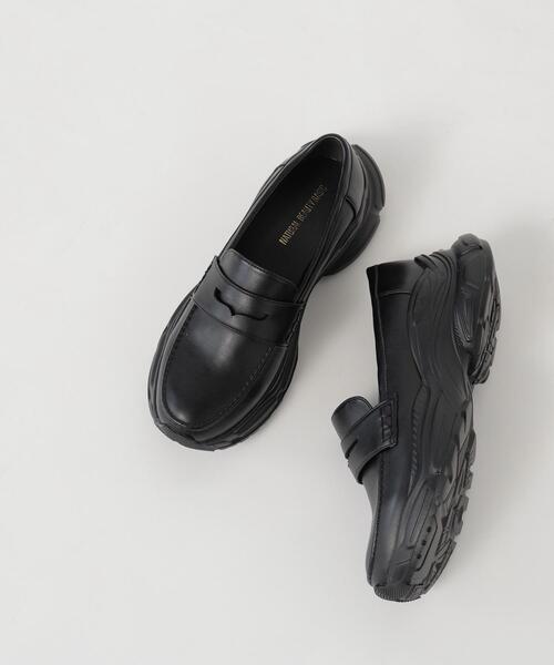 NATURAL BEAUTY BASIC(ナチュラルビューティーベーシック)の「スニーカーローファー(ローファー・レディース・ブラック・SMALL/MEDIUM/LARGE)」の1枚目の写真