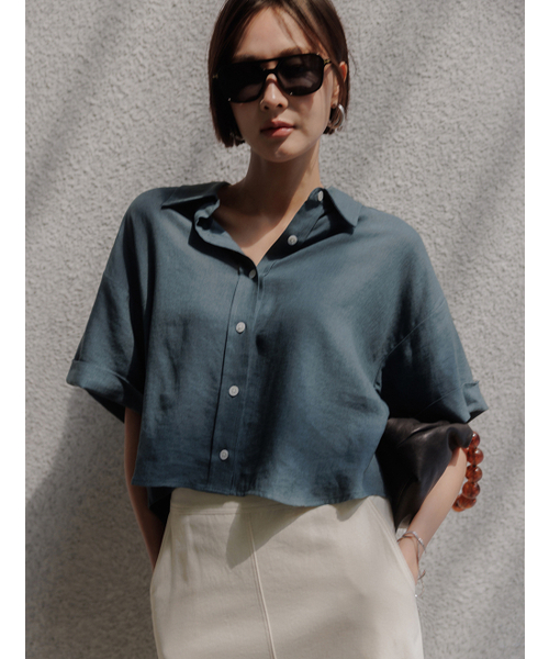 MEMUA（メムア）の「リネンバックボタンクロップシャツ（アイボリー）（シャツ/ブラウス・レディース・ダークグリーン/ブラウン/アイボリー・FREE）」の5枚目の写真