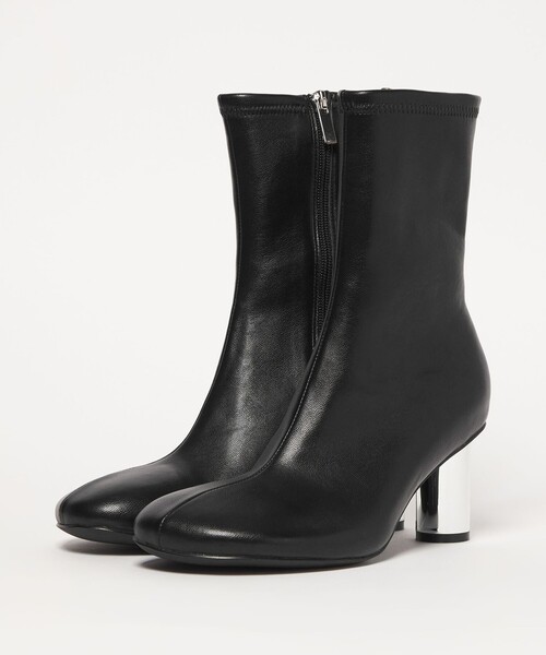 SY UNITED ARROWS（シーユナイテッドアローズ）の「＜SY＞オブリークシリンダーヒール ショートブーツ70↑（ブーツ・レディース・ブラック/ベージュ・22cm/22.5cm/23cm/23.5cm/24cm/24.5cm/25cm）」の3枚目の写真