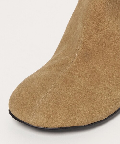 SY UNITED ARROWS（シーユナイテッドアローズ）の「＜SY＞オブリークシリンダーヒール ショートブーツ70↑（ブーツ・レディース・ブラック/ベージュ・22cm/22.5cm/23cm/23.5cm/24cm/24.5cm/25cm）」の12枚目の写真