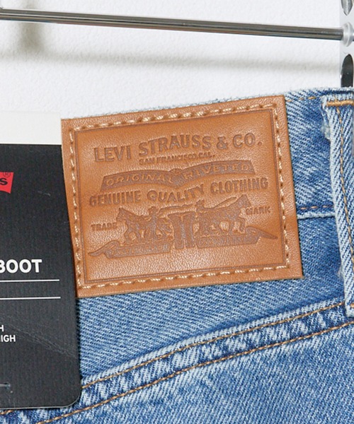 Levi's（リーバイス）の「【BLACKPINKロゼ着用アイテム】LEVI'S/リーバイス LOOSE BOOT ジーンズ デニムパンツ ブーツカット ミッドライズデザイン レディース カジュアル 2026年秋冬 秋服（デニムパンツ・レディース・ライトブルー/インディゴブルー・25/26/27）」の6枚目の写真