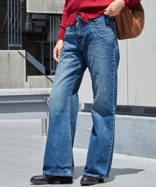 Levi's（リーバイス）の「【BLACKPINKロゼ着用アイテム】LEVI'S/リーバイス LOOSE BOOT ジーンズ デニムパンツ ブーツカット ミッドライズデザイン レディース カジュアル 2026年秋冬 秋服（デニムパンツ・レディース・ライトブルー/インディゴブルー・25/26/27）」の16枚目の写真