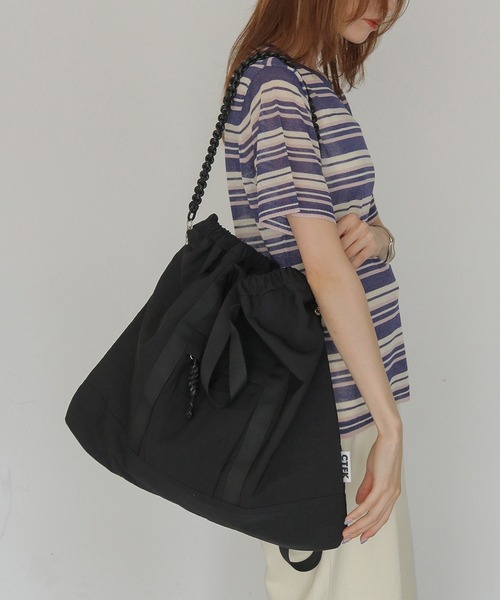 CLEIO(クレイオ)の「【CLEIO】Casselini(キャセリーニ) ナイロン3WAYスクエアトート NYLON 3WAY SQUARE TOTE(トートバッグ・レディース・ブラック/カーキ・FREE)」の1枚目の写真