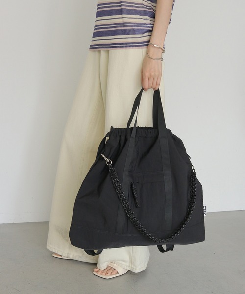 CLEIO(クレイオ)の「【CLEIO】Casselini(キャセリーニ) ナイロン3WAYスクエアトート NYLON 3WAY SQUARE TOTE(トートバッグ・レディース・ブラック/カーキ・FREE)」の21枚目の写真