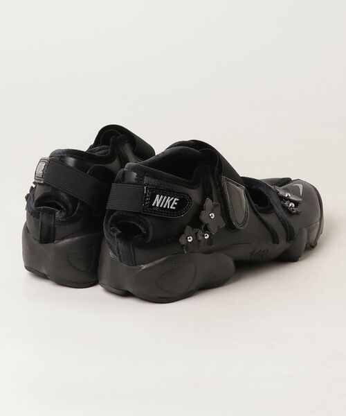 NIKE（ナイキ）の「NIKE WMNS AIR RIFT FLRT IV5682-001（スニーカー・メンズ・ブラック・23cm/24cm/25cm/22cm）」の2枚目の写真