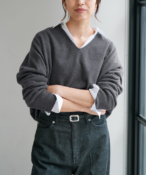 IENA(イエナ)の「《追加6》Fineニュージーウール ニュアンス Vプルオーバー(ニット/セーター・レディース・アイボリー/レッド/グレー/ライトグリーン・FREE)」の9枚目の写真