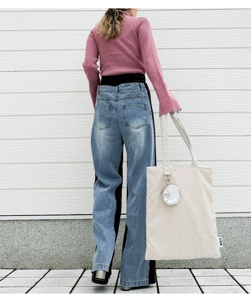 Q(キュー)の「【WEB限定アイテム】レースドッキングスリーブリブニット(ニット/セーター・レディース・ブラック/グレイッシュベージュ/ピンク・MEDIUM)」の15枚目の写真