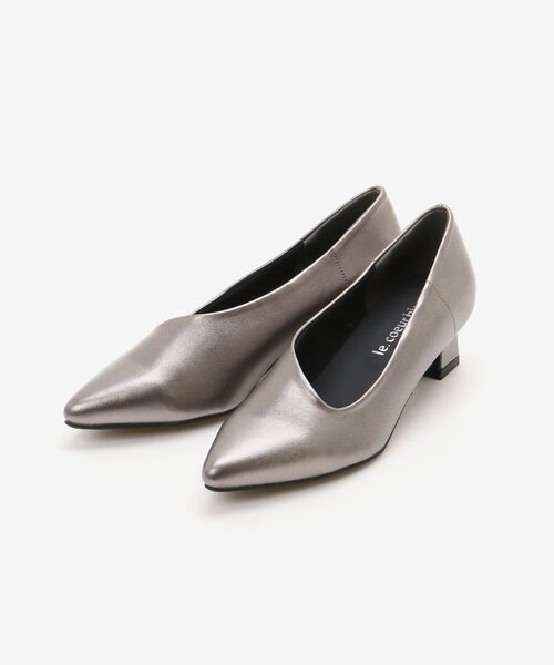 le.coeur blanc(ルクールブラン)の「《WEB限定》アシンメトリーカットパンプス(パンプス・レディース・ダークブラウン/シルバー/ブラック・36/39/38/37)」の5枚目の写真