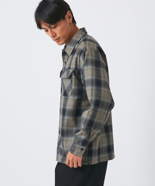 PENDLETON(ペンドルトン)の「PENDLETON(ペンドルトン) 別注 PURE WOOL チェック オープンカラーシャツ(シャツ/ブラウス・メンズ・チャコールグレー/ブラック・MEDIUM/LARGE)」の5枚目の写真