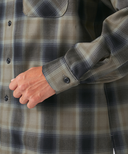 PENDLETON(ペンドルトン)の「PENDLETON(ペンドルトン) 別注 PURE WOOL チェック オープンカラーシャツ(シャツ/ブラウス・メンズ・チャコールグレー/ブラック・MEDIUM/LARGE)」の7枚目の写真
