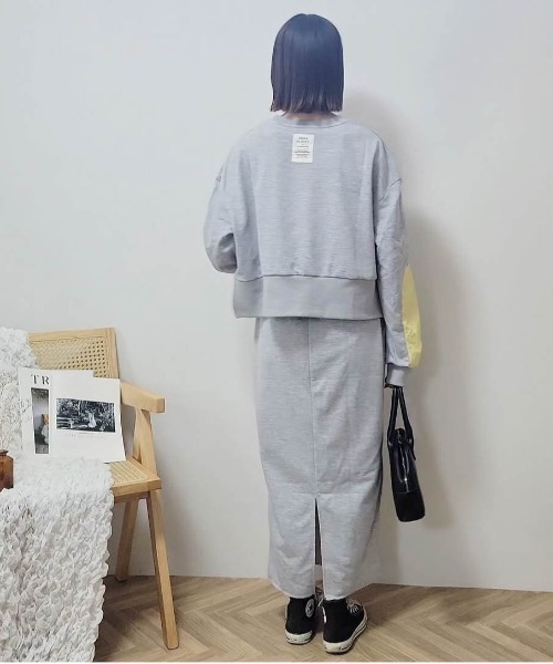 CURA CLOSET（キュラ クローゼット）の「【＠maayuuta コラボ】配色スリーブスウェットライクセットアップ（セットアップ・レディース・チャコールグレー/ブラウン/グレー・フリー）」の19枚目の写真