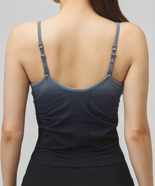 ITZON(イットゾン)の「イットゾン SIGNATURE TANK(キャミソール・レディース・グレー・M-L/S-M)」の6枚目の写真