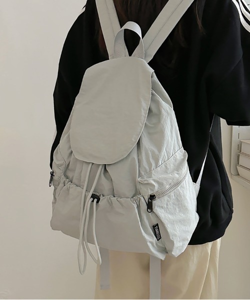 Alum'(アルム)の「ドローストリングバックパック(バックパック/リュック・レディース・ピンク/ブルー/ブラック/ホワイト/ライトグレー・FREE)」の8枚目の写真