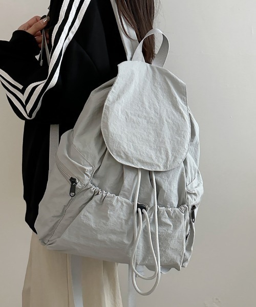 Alum'(アルム)の「ドローストリングバックパック(バックパック/リュック・レディース・ピンク/ブルー/ブラック/ホワイト/ライトグレー・FREE)」の10枚目の写真