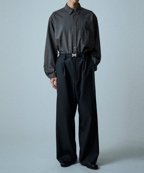 UJOH(ウジョー)の「【UJOH HOMME】Belted Wide Straight PNT(スラックス・メンズ・タン/ブラック・5/4)」の4枚目の写真