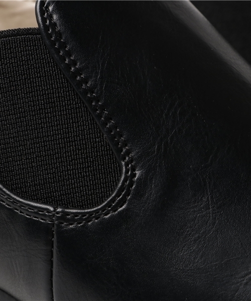 LBC（エルビーシー）の「サイドゴアショートブーツ     （その他シューズ・レディース・グレー/ブラック/ベージュ・MEDIUM/LARGE）」の8枚目の写真