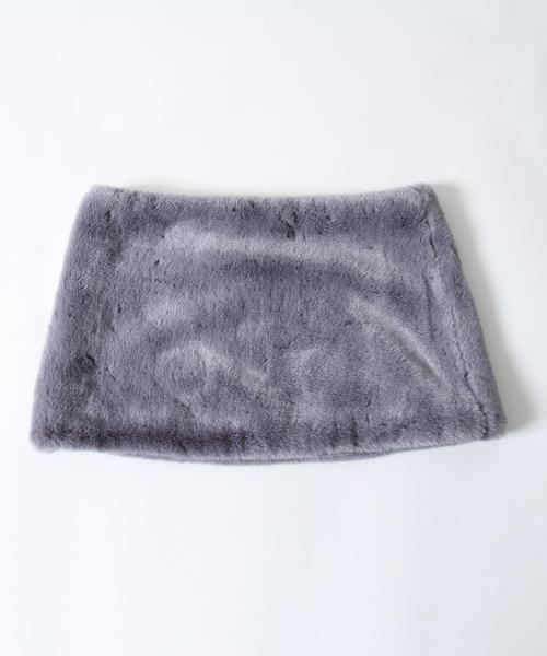 coen（コーエン）の「フラッフィーフェイクファースヌード（ストール/ショール・レディース・オフホワイト/グレー/ベージュ・FREE）」の6枚目の写真