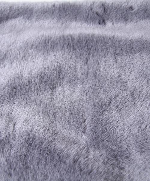 coen（コーエン）の「フラッフィーフェイクファースヌード（ストール/ショール・レディース・オフホワイト/グレー/ベージュ・FREE）」の7枚目の写真