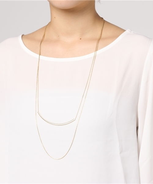 Honeys（ハニーズ）の「アクセ付袖リボンブラウス（シャツ/ブラウス・レディース・オフホワイト/ブラック/ホワイト×レッド/ブルー系その他/ベージュ/ピンク/ホワイト×イエロー・M/L）」の11枚目の写真