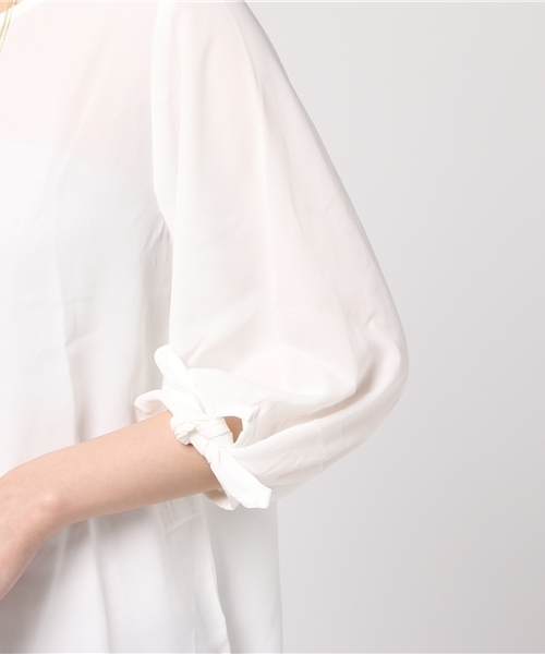 Honeys（ハニーズ）の「アクセ付袖リボンブラウス（シャツ/ブラウス・レディース・オフホワイト/ブラック/ホワイト×レッド/ブルー系その他/ベージュ/ピンク/ホワイト×イエロー・M/L）」の12枚目の写真