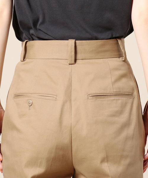 BEAUTY&YOUTH UNITED ARROWS（ビューティーアンドユースユナイテッドアローズ）の「BY チノハイウエストテーパードパンツ ◆（チノパンツ・レディース・ベージュ・MEDIUM/SMALL）」の10枚目の写真