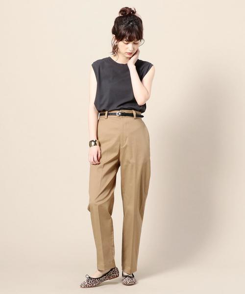 BEAUTY&YOUTH UNITED ARROWS（ビューティーアンドユースユナイテッドアローズ）の「BY チノハイウエストテーパードパンツ ◆（チノパンツ・レディース・ベージュ・MEDIUM/SMALL）」の14枚目の写真