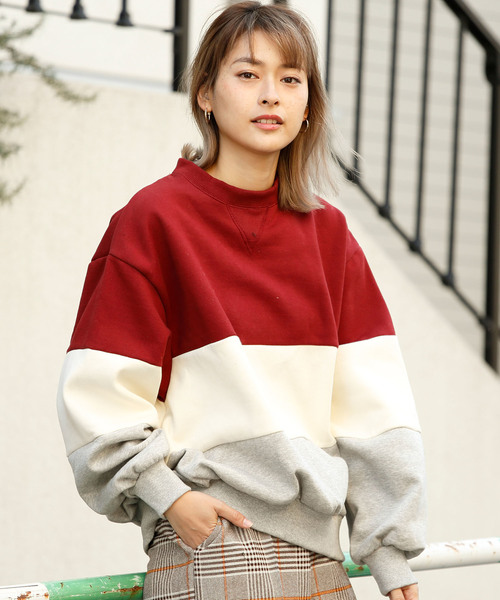 DOUBLE NAME(ダブルネーム)の「ブロッキング裏毛PO(スウェット・レディース・ブラック/レッド/グリーン・FREE)」の1枚目の写真