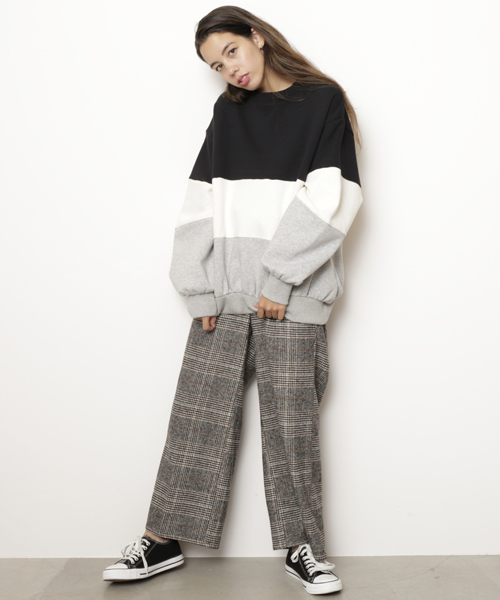 DOUBLE NAME(ダブルネーム)の「ブロッキング裏毛PO(スウェット・レディース・ブラック/レッド/グリーン・FREE)」の7枚目の写真