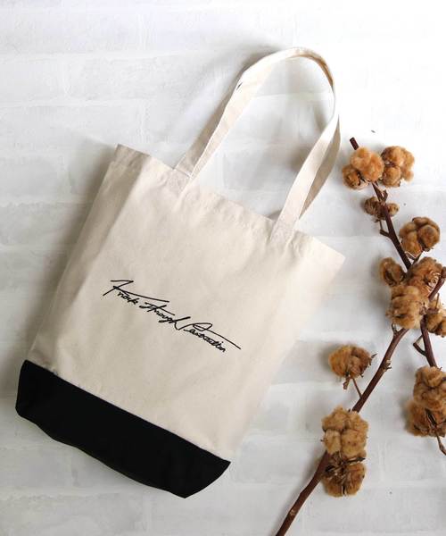 knock through abstraction（ノックスルーアブストラクション）の「【knock through abstraction/ノックスルーアブストラクション】sign logo tote/サインロゴ刺繍トート（トートバッグ・レディース・グレー/ブラック/ベージュ/ネイビー/その他1/その他2/その他4/その他3/その他5/レッド/その他6・FREE）」の8枚目の写真