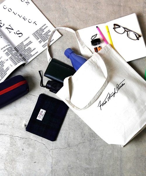 knock through abstraction（ノックスルーアブストラクション）の「【knock through abstraction/ノックスルーアブストラクション】sign logo tote/サインロゴ刺繍トート（トートバッグ・レディース・グレー/ブラック/ベージュ/ネイビー/その他1/その他2/その他4/その他3/その他5/レッド/その他6・FREE）」の4枚目の写真