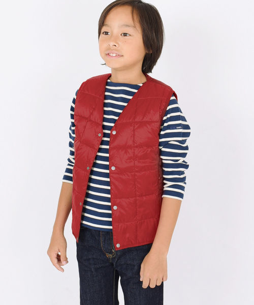 TAION(タイオン)の「【WEB限定】TAION:キッズ ダウン ベスト(100~140cm)(ダウンベスト・キッズ・ブラック/ベージュ/グリーン/ネイビー/レッド・100/110/120/130/140)」の15枚目の写真