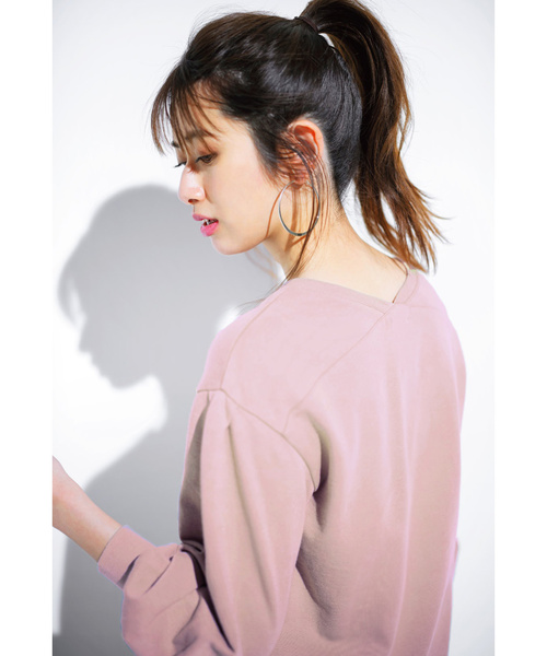 IEDIT(イディット)の「IEDIT コットン100%のVネックスウェットトップス(スウェット・レディース・ベージュ/ネイビー/ピンク/ブルーグリーン/マスタード/カーキ/グレー/チャコールグレー・SMALL/MEDIUM/LARGE/X-LARGE/XX-LARGE)」の11枚目の写真