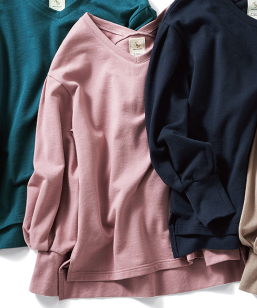 IEDIT(イディット)の「IEDIT コットン100%のVネックスウェットトップス(スウェット・レディース・ベージュ/ネイビー/ピンク/ブルーグリーン/マスタード/カーキ/グレー/チャコールグレー・SMALL/MEDIUM/LARGE/X-LARGE/XX-LARGE)」の12枚目の写真