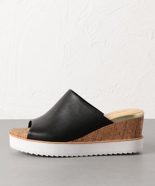 ODETTE E ODILE(オデットエオディール)の「OFC プレーンミュールウェッジ サンダル65(サンダル・レディース・ベージュ/ホワイト/ブラック/シルバー・35/37/36)」の8枚目の写真