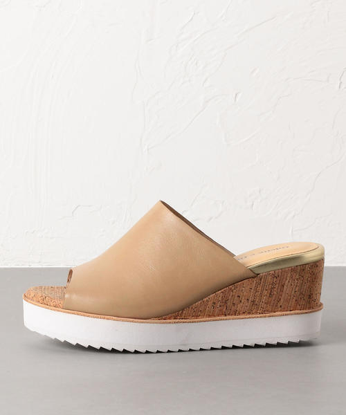 ODETTE E ODILE(オデットエオディール)の「OFC プレーンミュールウェッジ サンダル65(サンダル・レディース・ベージュ/ホワイト/ブラック/シルバー・35/37/36)」の9枚目の写真