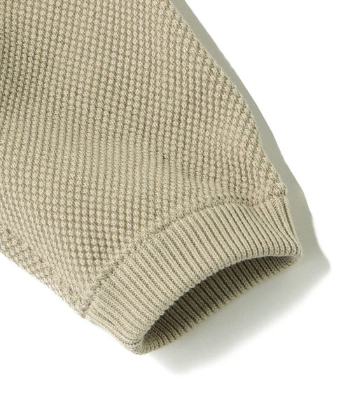 crepuscule（クレプスキュール）の「crepuscule: 【エクスクルーシブ】 Vネック カーディガン（カーディガン/ボレロ・メンズ・ベージュ/カーキ・1/2）」の11枚目の写真