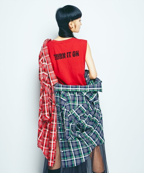 HYSTERIC GLAMOUR(ヒステリックグラマー)の「半袖ウエスタンシャツ(シャツ/ブラウス・メンズ・ブラック系その他/ブルー系その他/レッド系その他・LARGE/MEDIUM/SMALL)」の5枚目の写真