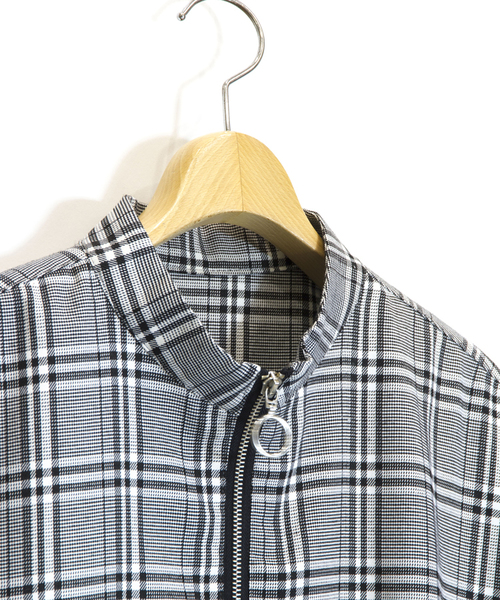 Luv maison（ラブメゾン）の「グレンチェックスタンドジップ 半袖シャツ（シャツ/ブラウス・メンズ・グレー・L/M）」の17枚目の写真