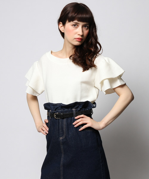 ROSE BUD（ローズバッド）の「LCTT-141120 C/N RUFFLE/S P/O（Tシャツ/カットソー・レディース・ホワイト/ネイビー/ホワイト×イエロー/ホワイト×ブルー/ブルー/レッド/ホワイト×ブラック・ONE SIZE）」の2枚目の写真